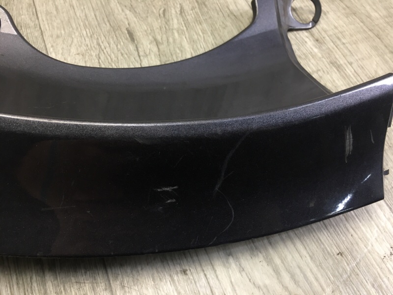 Накладка крышки багажника левая RAV4 05-12