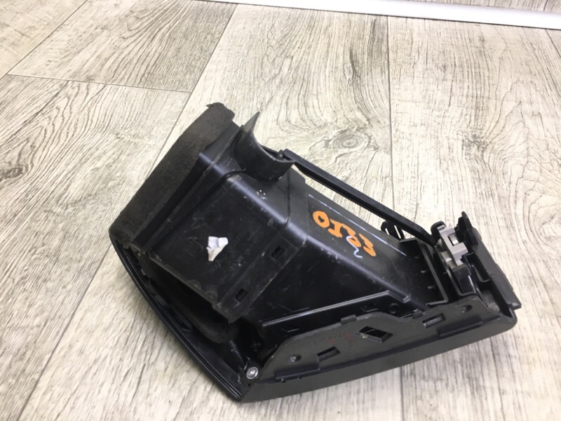 Дефлектор воздушный правый SONATA YF 10-14 2012 2.4 G4KJ