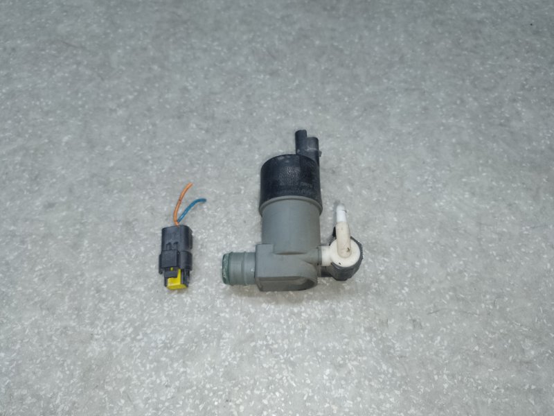 Насос омывателя стекла передний QASHQAI 07-14