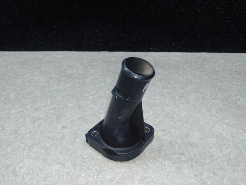 Крышка термостата CAMRY 30 02-06 2004 Седан 2.4 2AZFE Крышка термостата CAMRY 30 02-06 2004 Седан 2.4 2AZFE