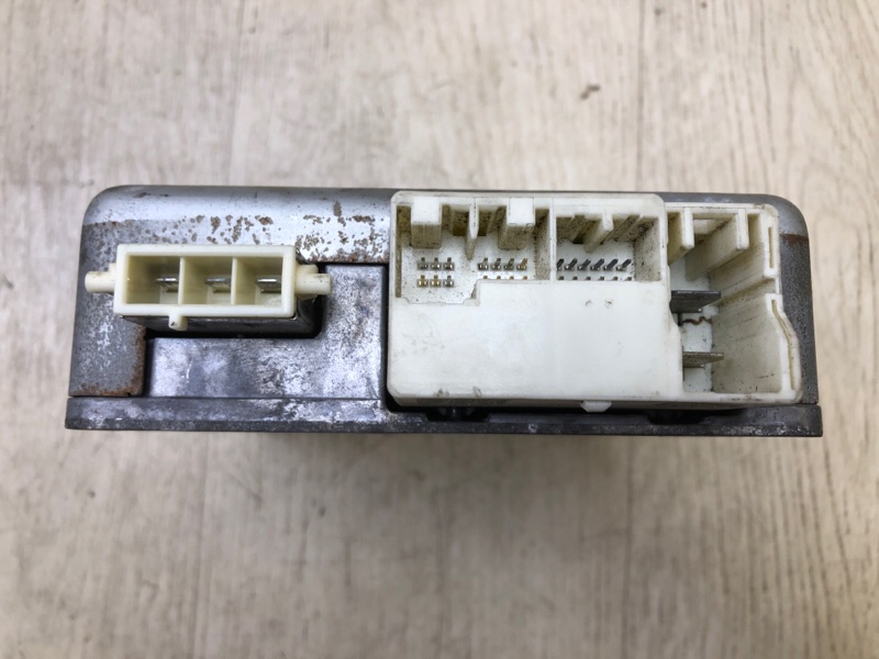 Блок электронный VENZA 09-16 2009 3.5 2GR-FE