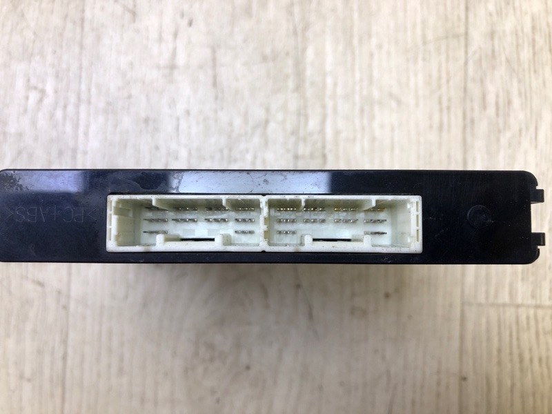 Блок электронный VENZA 09-16 2009 3.5 2GR-FE Блок электронный VENZA 09-16 2009 3.5 2GR-FE