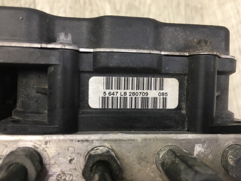 Блок ABS VENZA 09-16 2009 3.5 2GR-FE