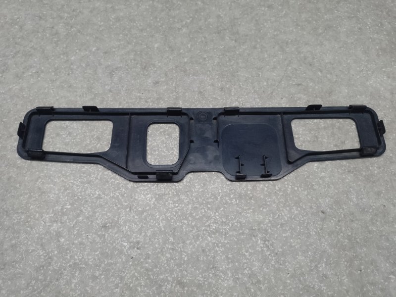 Панель подсветки номера X-TRAIL/ROGUE T32 13-20