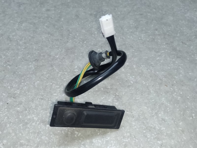 Запчасть кнопка открывания багажника наружная NISSAN X-TRAIL/ROGUE T32 13-20 25380-4BA1A Б/У Кнопка открывания багажника наружная NISSAN X-TRAIL/ROGUE T32 13-20 25380-4BA1A Б/У