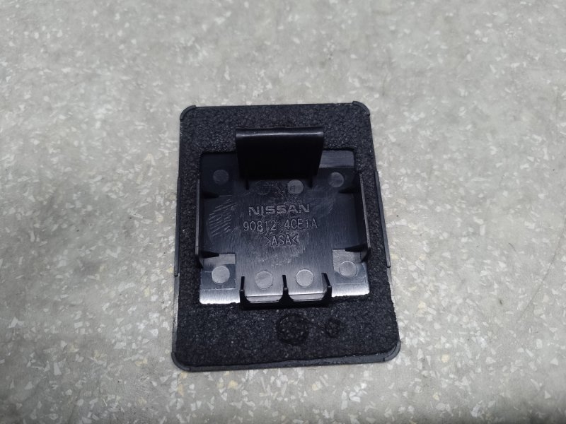 Заглушка кузова X-TRAIL/ROGUE T32 13-20