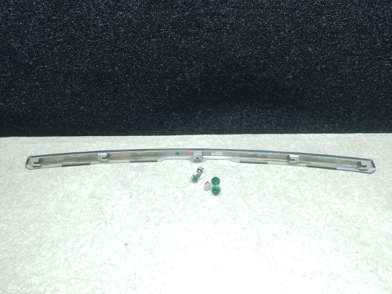 Накладка крышки багажника X-TRAIL/ROGUE T32 13-20