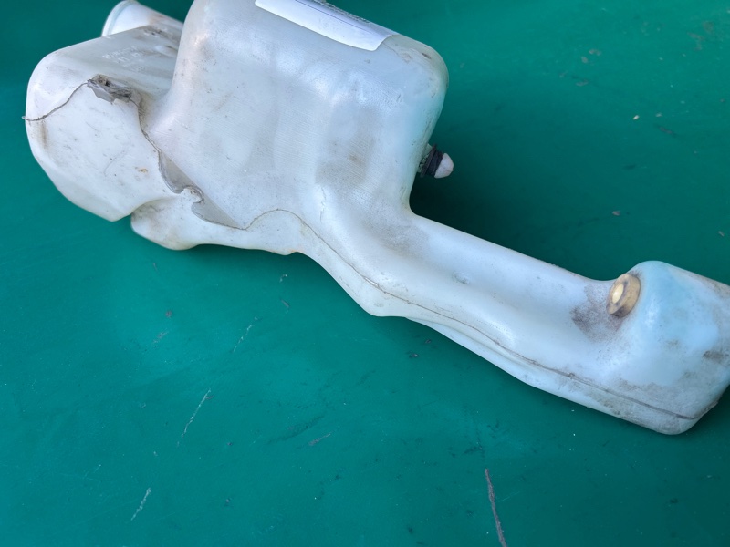 Бачок омывателя PATRIOT 10-17 2016 2.0 ECN