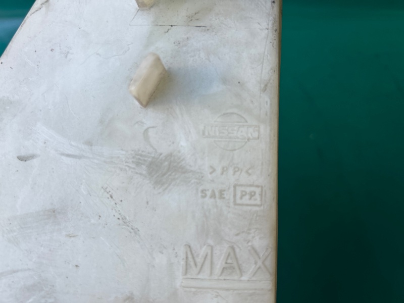 Бачок расширительный FX S50 03-08 2003 VK45DE