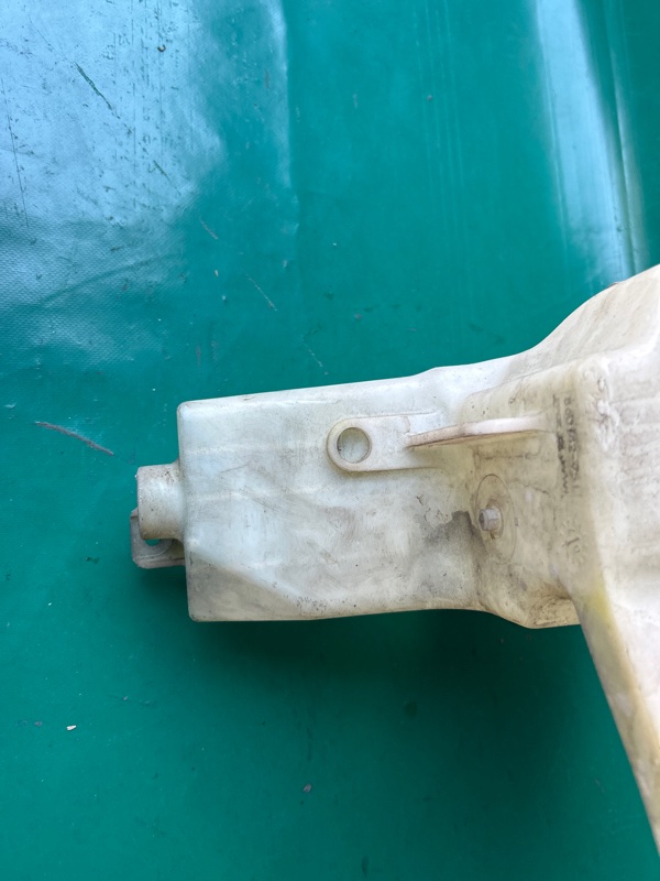 Бачок омывателя CX-9 06-16 2007 3.5