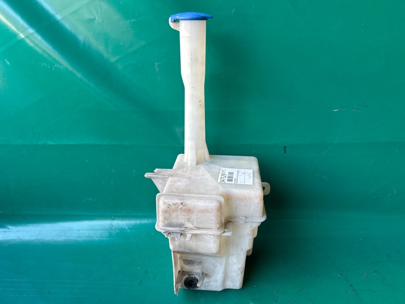 Бачок омывателя HYUNDAI SONATA YF 10-14 2011 2.4 G4KK 98610-3S000 Б/У