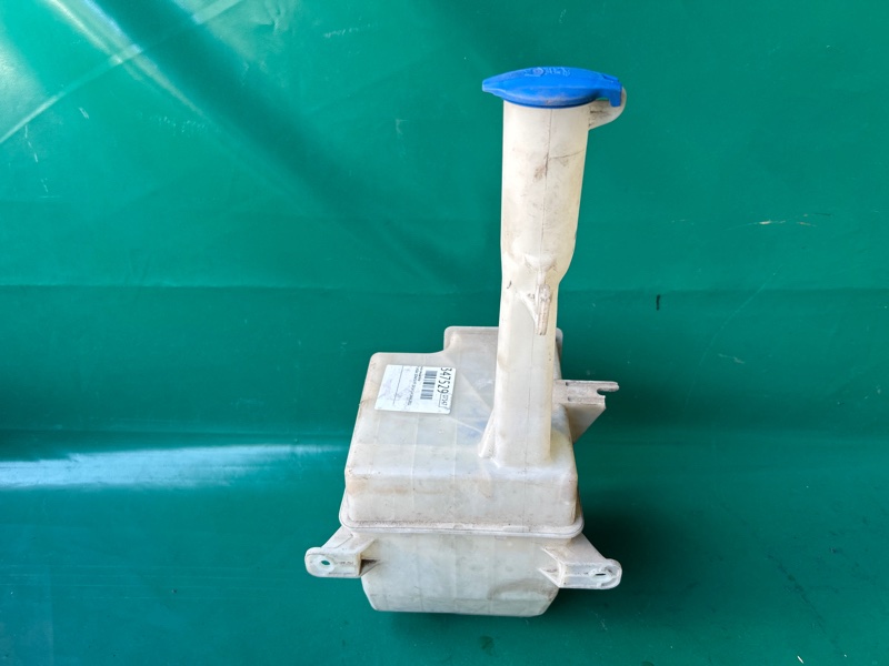 Бачок омывателя HYUNDAI SONATA YF 10-14 2.4 G4KK