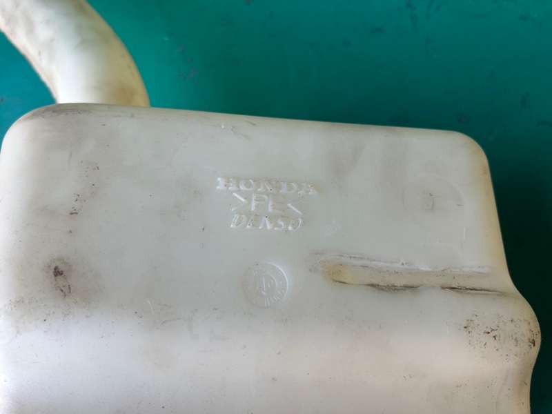 Бачок омывателя ACURA MDX (YD2) 06-13 3.7 J37A1