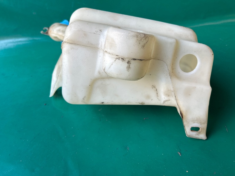 Бачок омывателя MDX (YD2) 06-13 2008 3.7 J37A1