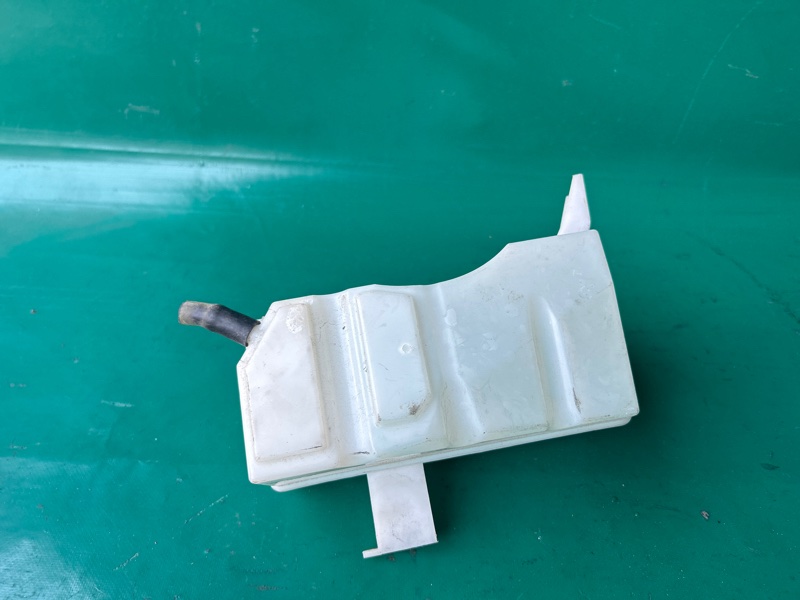 Бачок расширительный ROGUE 08-15 2015 2.5 QR25DE