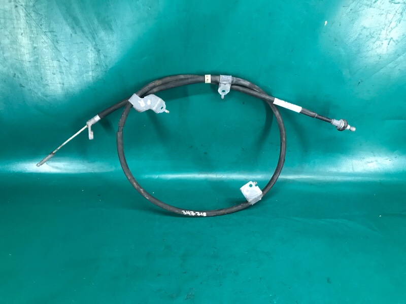 Трос стояночного тормоза правый NISSAN ROGUE 08-15 2015 2.5 QR25DE 36530JM000 Б/У