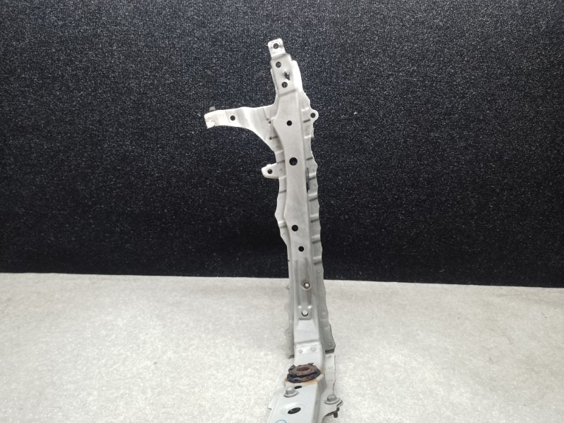 Панель передняя RAV4 05-12 2006 2.4 2AZFE