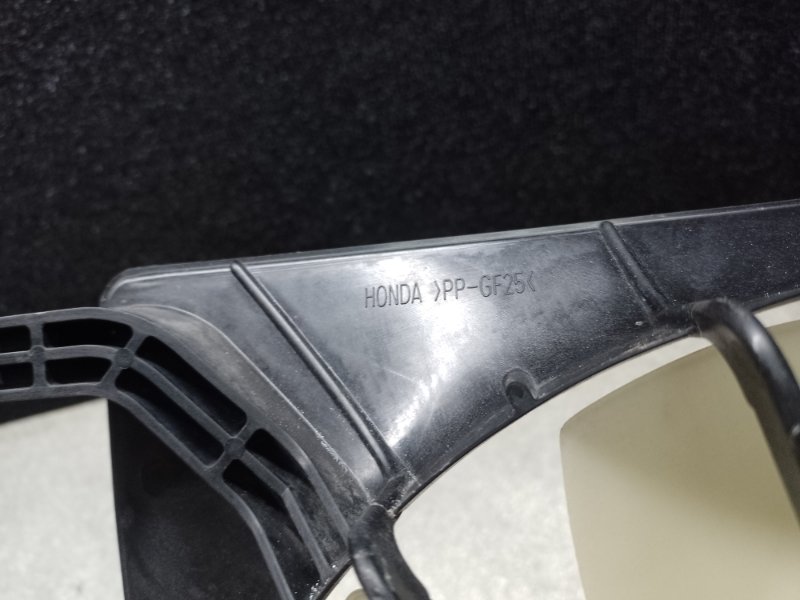 Диффузор вентилятора основного радиатора правый ACCORD CL7 / TSX 03-08 2005 2.4L