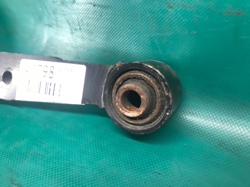 Рычаг задней подвески поперечный верхний левый LEXUS NX 14-21 8ARFTS 2.0TURBO