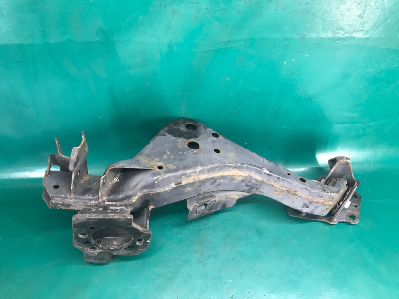 Рычаг задней подвески продольный левый ROGUE 08-15 2015 2.5 QR25DE