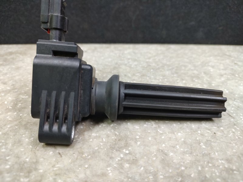 Запчасть катушка зажигания FORD FOCUS 10-18 2016 C20HDTX 2.0L EcoBoost CM5Z-12029-K Б/У Катушка зажигания FORD FOCUS 10-18 2016 C20HDTX 2.0L EcoBoost CM5Z-12029-K Б/У