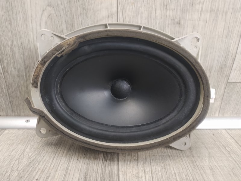 Динамик передний левый LEXUS CT200 11-17 2013 1.8 2ZRFXE 8616076050 Б/У