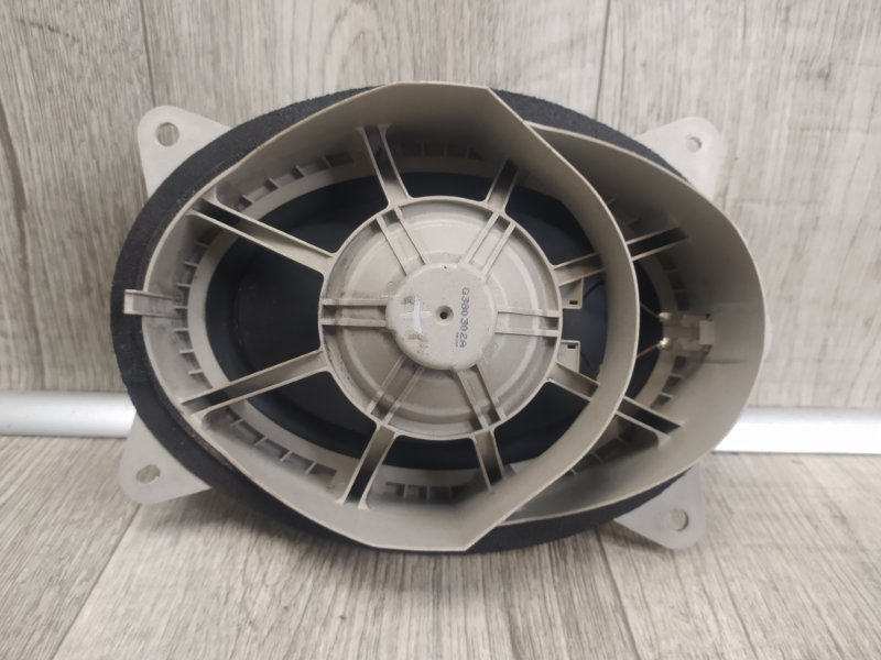 Динамик передний правый CT200 11-17 2013 1.8 2ZRFXE