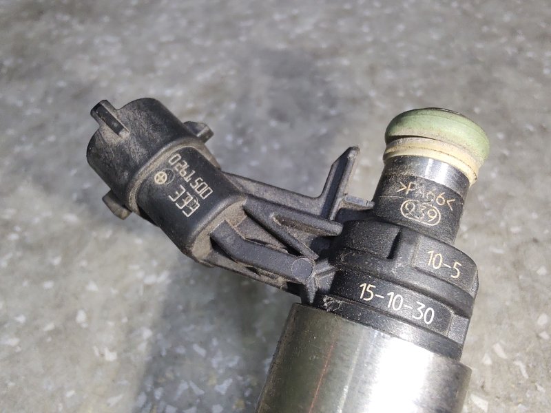 Форсунка топливная FORD FOCUS 10-18 C20HDTX 2.0L EcoBoost