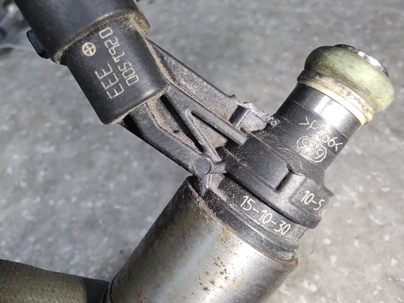 Форсунка топливная FORD FOCUS 10-18 C20HDTX 2.0L EcoBoost Форсунка топливная FORD FOCUS 10-18 C20HDTX 2.0L EcoBoost