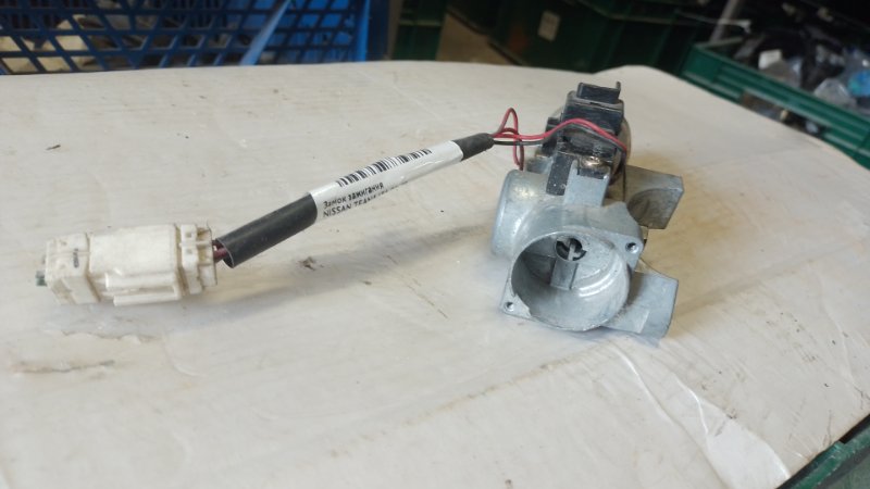 Замок зажигания TEANA J31 03-07