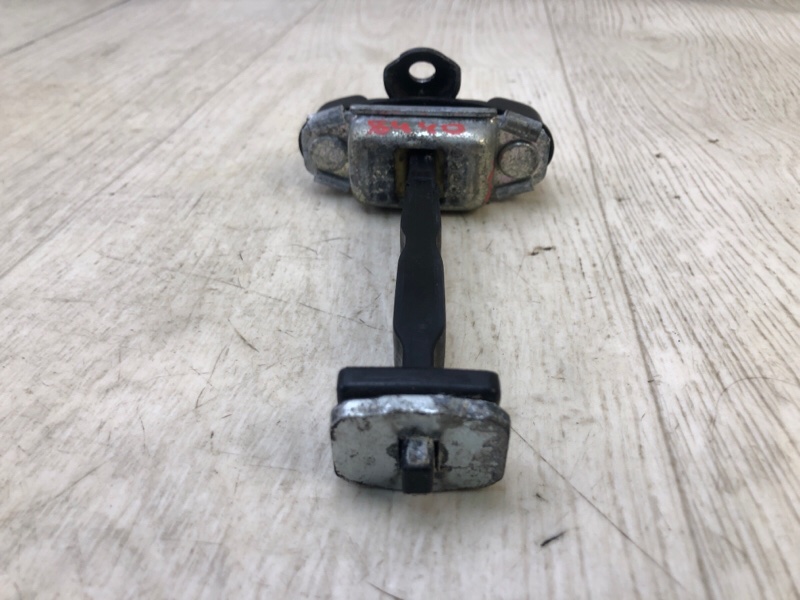 Ограничитель двери задний правый SORENTO UM 14- 2017 2.4 G4KJ Ограничитель двери задний правый SORENTO UM 14- 2017 2.4 G4KJ