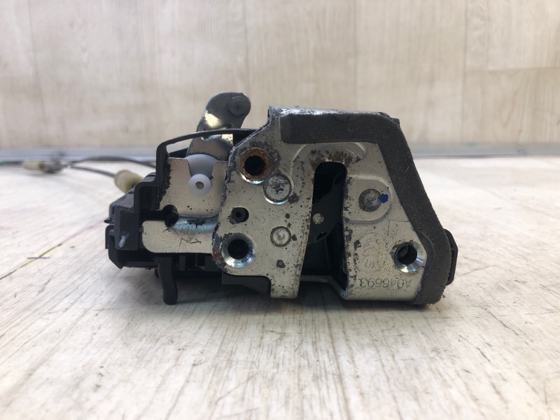 Замок двери задний левый TOYOTA CAMRY 40 06-11 2.4 2AZFXE Замок двери задний левый TOYOTA CAMRY 40 06-11 2.4 2AZFXE
