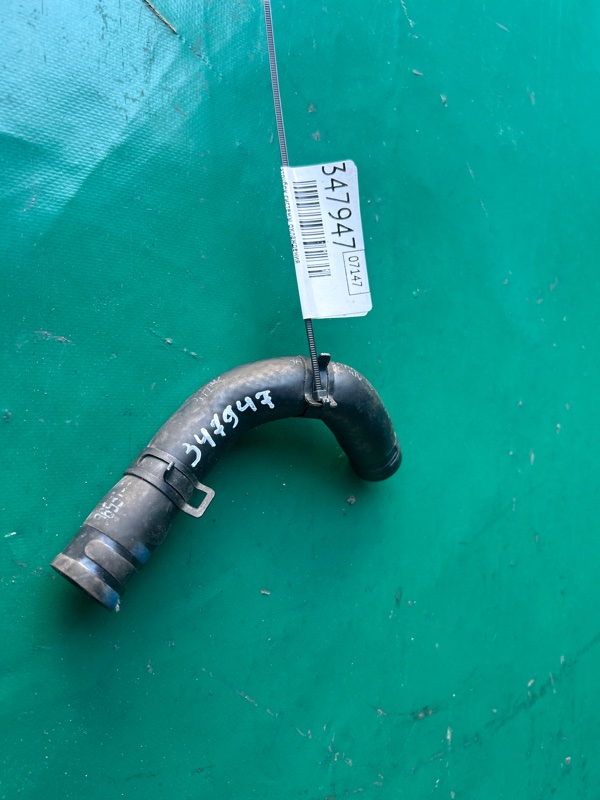 Патрубок системы охлаждения HYUNDAI SONATA YF 10-14 2011 2.4 G4KK Б/У