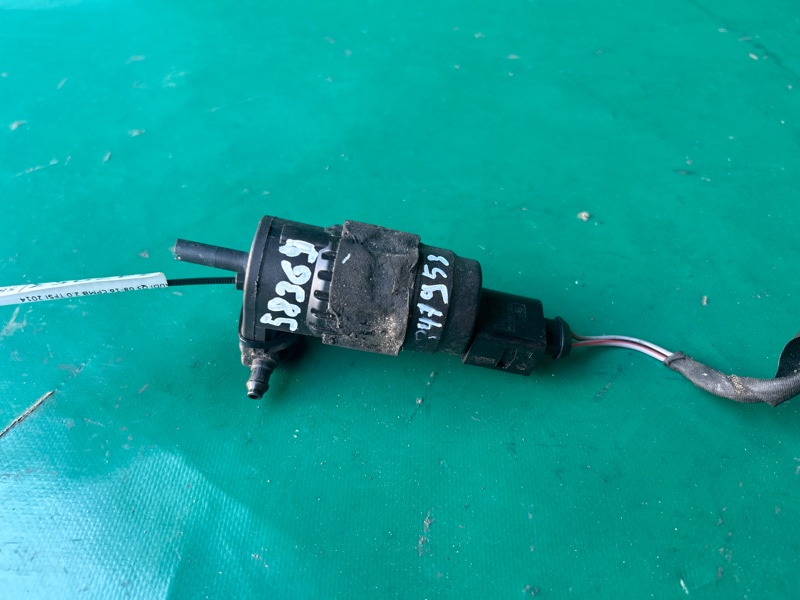 Насос омывателя стекла Q5 08-16 2014 CPMB 2.0 TFSI