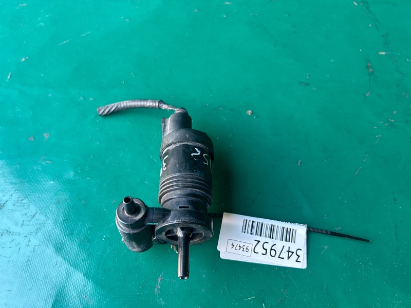 Насос омывателя стекла PATRIOT 10-17 2016 2.0 ECN Насос омывателя стекла PATRIOT 10-17 2016 2.0 ECN