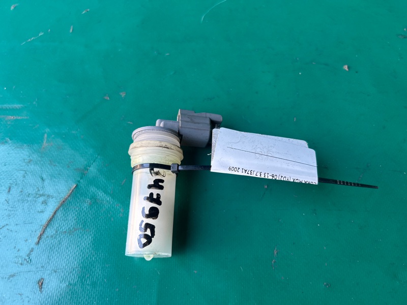 Датчик уровня бачка омывателя MDX (YD2) 06-13 2009 3.7 J37A1