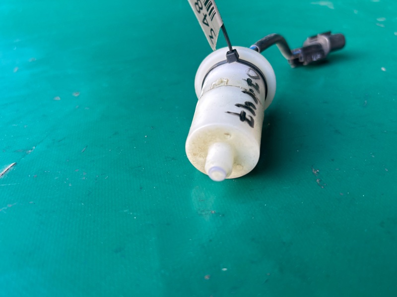 Датчик уровня бачка омывателя HYUNDAI SONATA YF 10-14 2.4 G4KK