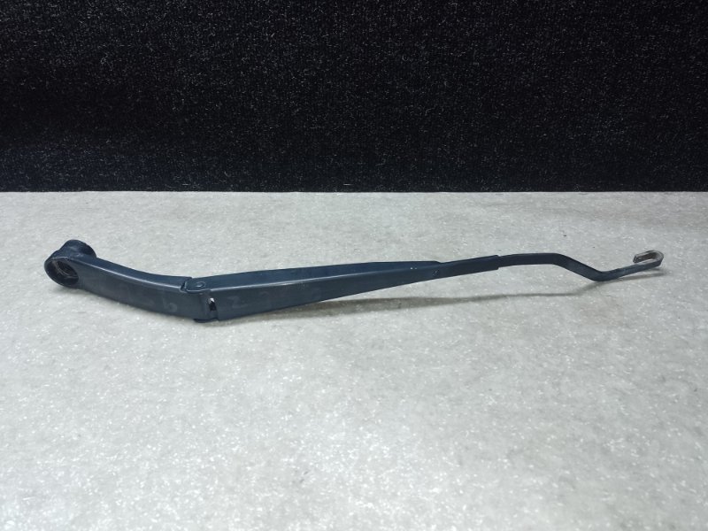 Поводок стеклоочистителя передний левый ACCENT RB 10- 2014 ХЭТЧБЭК 1.6 G4FD