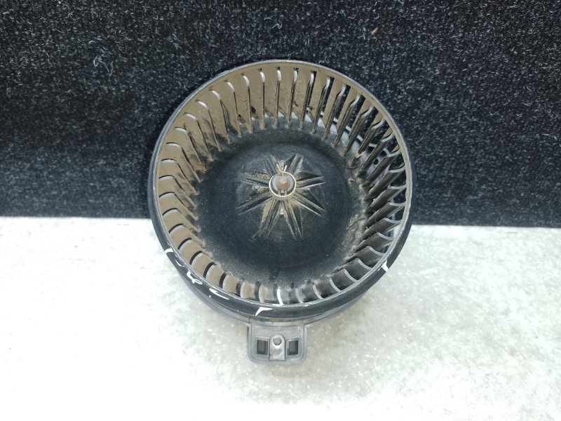 Моторчик печки HYUNDAI ACCENT RB 10- 2014 ХЭТЧБЭК 1.6 G4FD 97111-1R000 Б/У