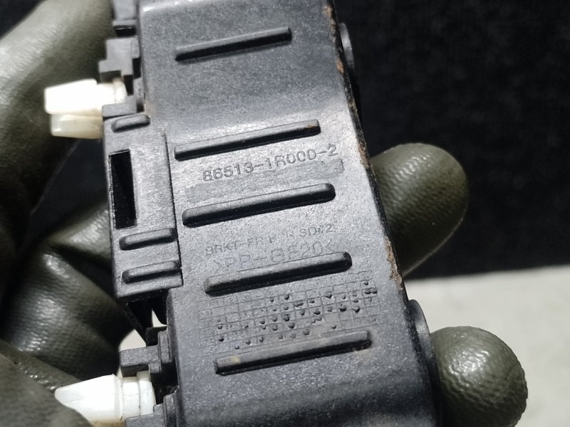 Кронштейн переднего бампера (на крыле) левый ACCENT RB 10- 2014 ХЭТЧБЭК 1.6 G4FD