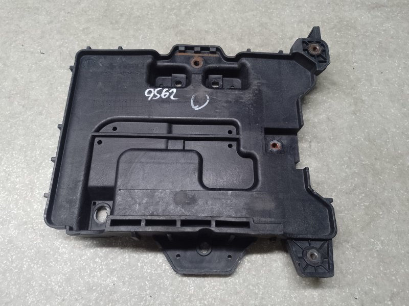 Полка аккумулятора HYUNDAI ACCENT RB 10- 2014 ХЭТЧБЭК 1.6 G4FD 37150-1R370 Б/У