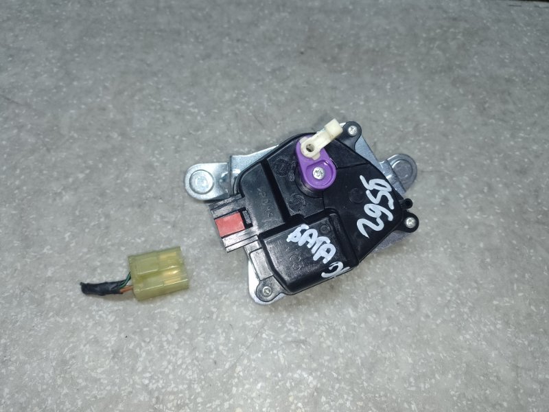 Активатор замка двери багажника HYUNDAI ACCENT RB 10- 2014 ХЭТЧБЭК 1.6 G4FD 95750-0U200 Б/У