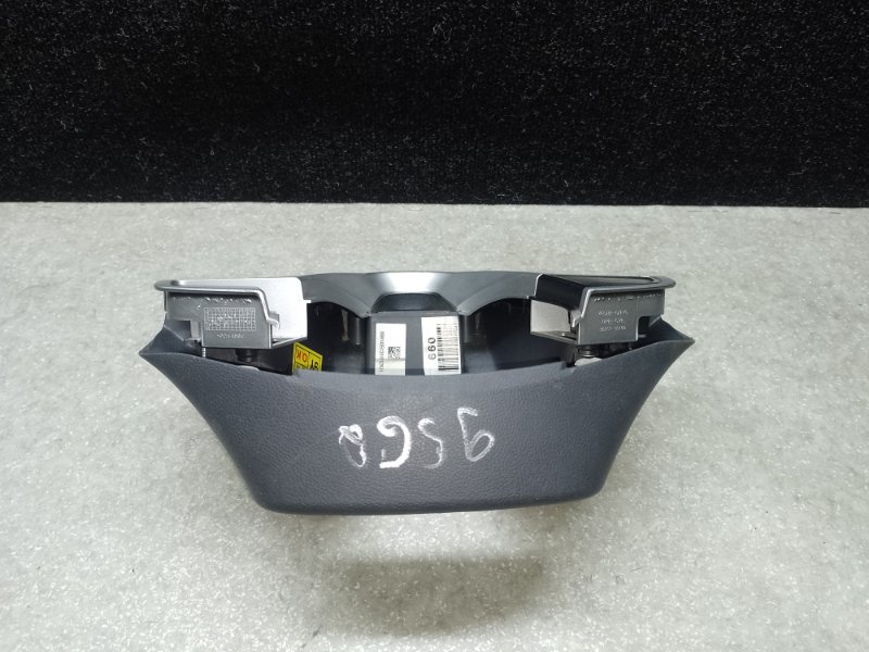 Кожух рулевой колонки HYUNDAI ACCENT RB 10- ХЭТЧБЭК 1.6 G4FD Кожух рулевой колонки HYUNDAI ACCENT RB 10- ХЭТЧБЭК 1.6 G4FD