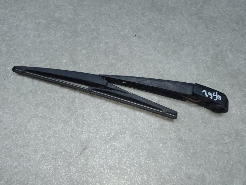 Поводок стеклоочистителя задний ACCENT RB 10- 2014 ХЭТЧБЭК 1.6 G4FD