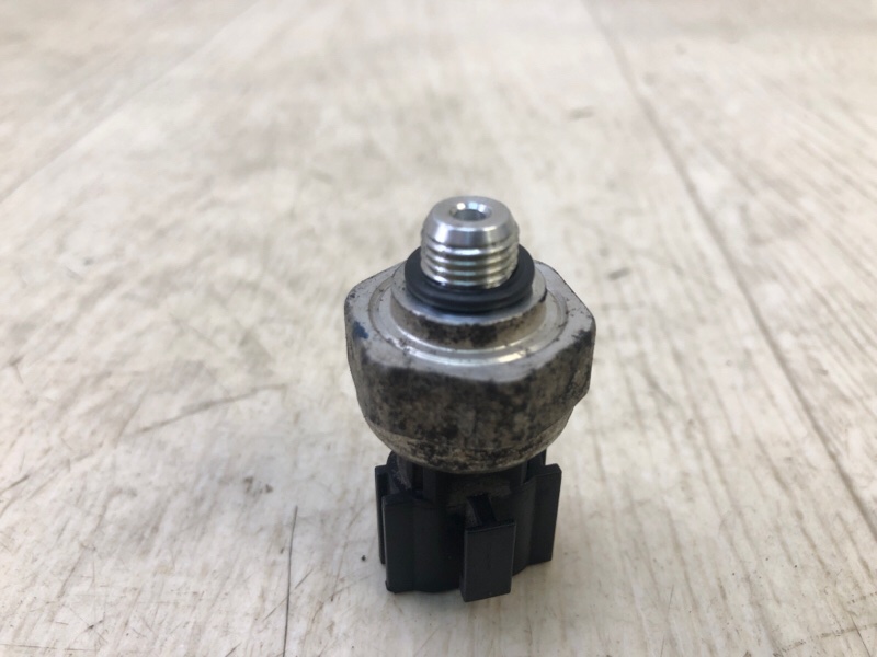 Датчик давления кондиционера PATHFINDER R52 12-21 2013 3.5 VQ35DE