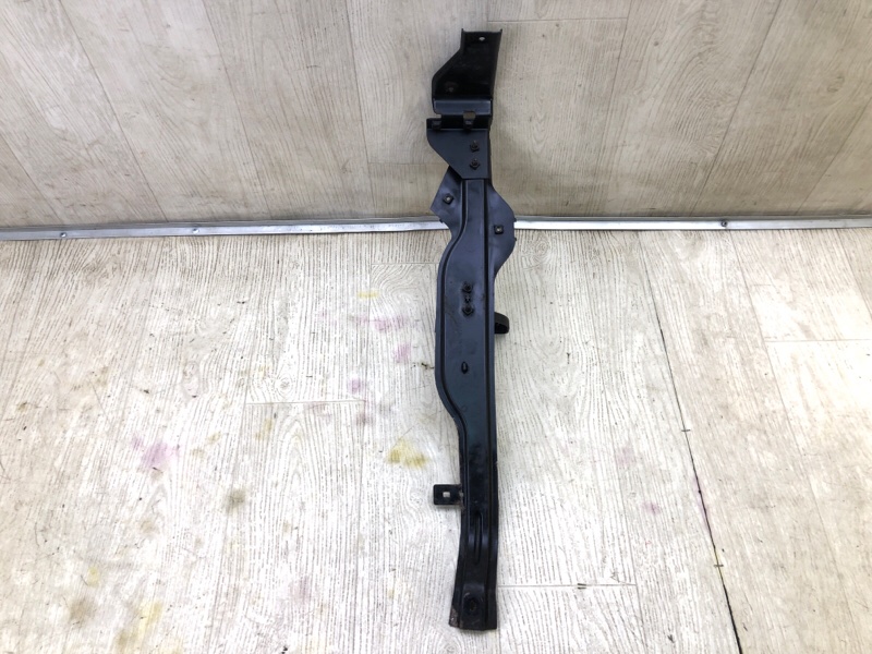 Кронштейн замка капота PATHFINDER R52 12-21 2013 3.5 VQ35DE