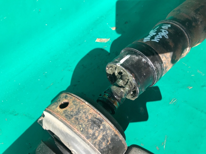 Карданный вал задний JUKE 10-19 2013 1.6 MR16DDT