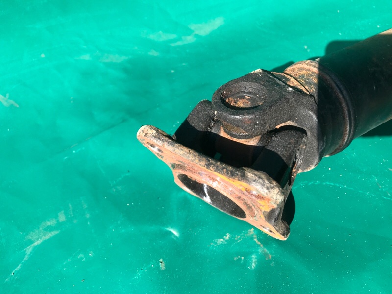 Карданный вал задний JUKE 10-19 2013 1.6 MR16DDT