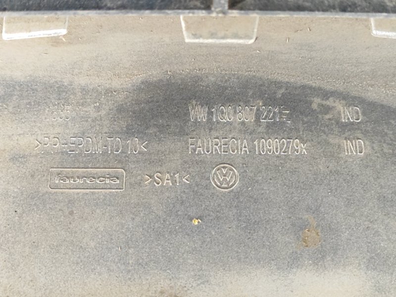 Бампер передний EOS 10-15