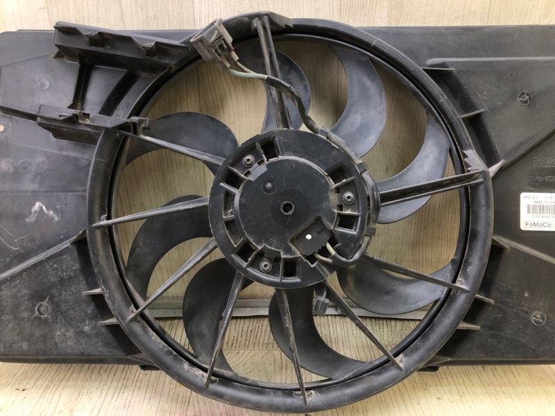 Диффузор вентилятора основного радиатора FOCUS 10-18